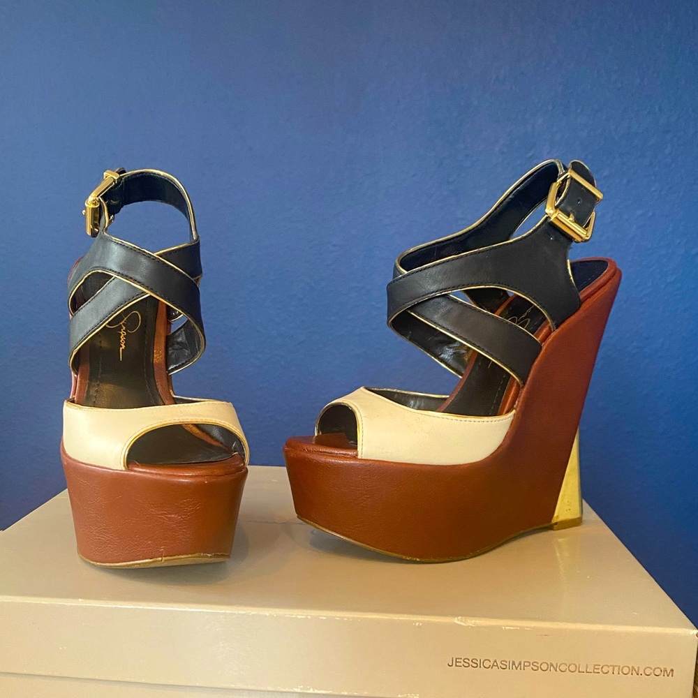 Jessica Simpson Wedges